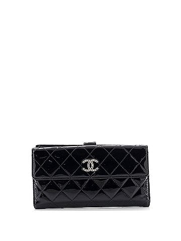 Chanel CC Brilliant Flap Wallet Quilted Patent Long (view 1)