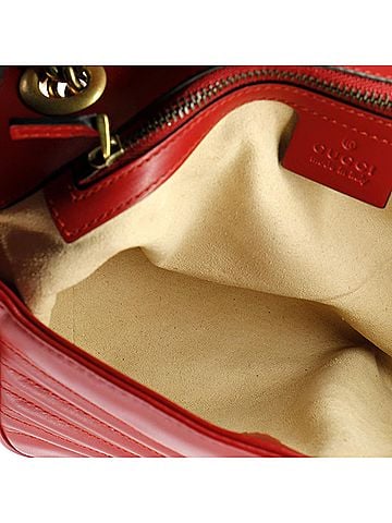 Gucci GG Marmont Flap Bag Matelasse Leather Small (view 2)