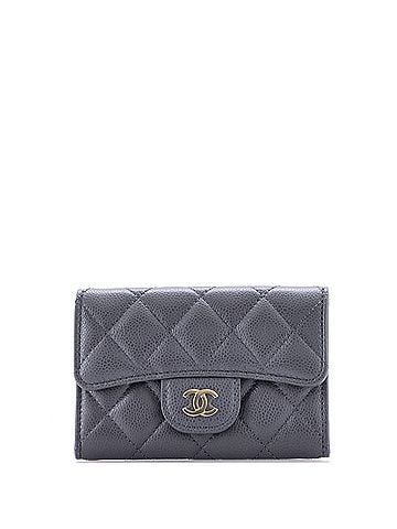 Chanel Classic Flap Card Case Quilted Caviar (view 1)