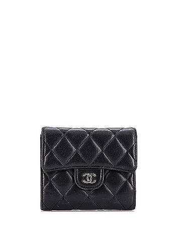 Chanel CC Compact Classic Flap Wallet Quilted Lambskin (view 1)