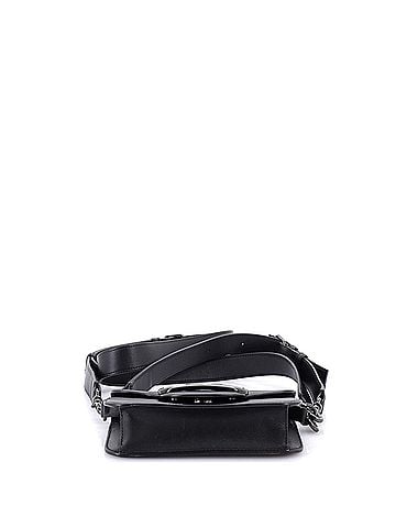 Valentino Garavani VLogo Flap Shoulder Bag Leather Mini (view 2)