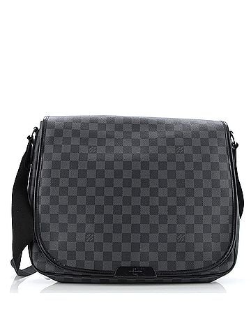 Louis Vuitton Daniel Messenger Bag Damier Graphite GM (view 1)