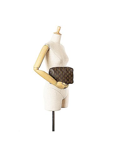 Louis Vuitton Monogram Trousse Toilette 23 (view 2)