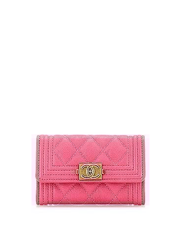 Chanel Boy Flap Card Case Quilted Caviar (view 1)