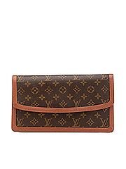 Louis Vuitton Clutch