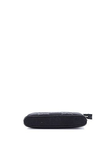 Gucci Zip Messenger Bag Jumbo GG Canvas (view 2)