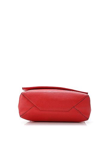 Louis Vuitton Lockme II Handbag Leather (view 2)