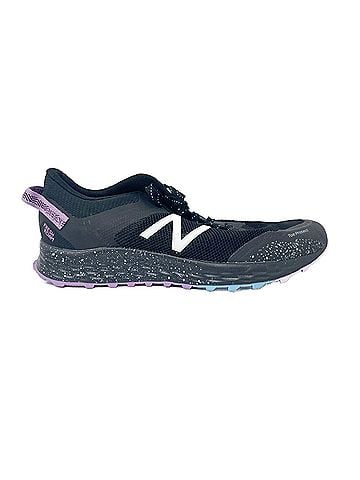 New Balance Sneaker Women Arishi v1 Fresh Foam WTARISK1 Black Running Size 8.5 (view 1)