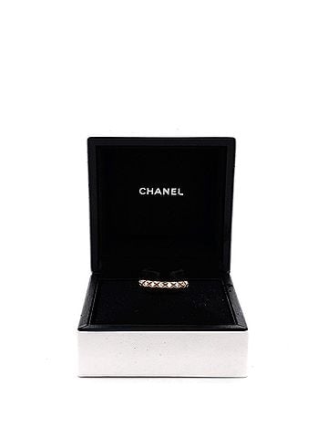 Chanel Coco Crush Ring 18K Beige Gold with 5 Diamonds Mini (view 2)