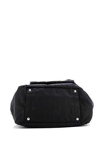 Prada Baby Bag Re-Nylon Medium (view 2)