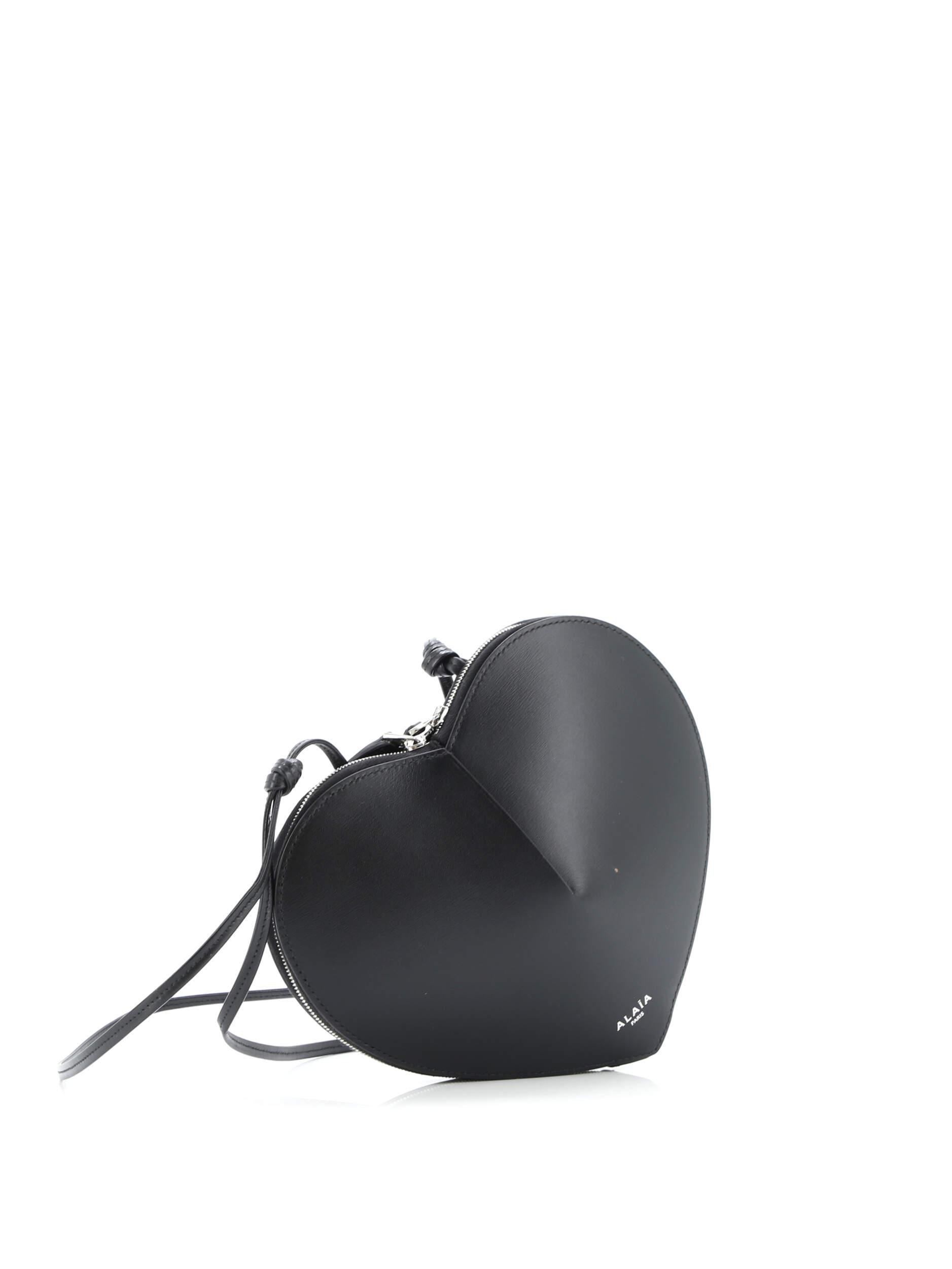 Alaïa Handbags On Sale Up To 90% Off Retail | ThredUp