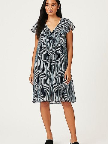 Leifsdottir Casual Dress (view 2)