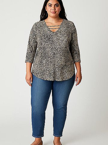 Kim & Cami 3/4 Sleeve Blouse (view 2)