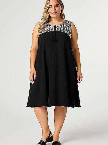Simply Noelle Casual Dress (view 2)
