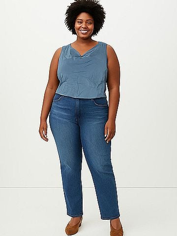 chloe kristyn Sleeveless Blouse (view 2)