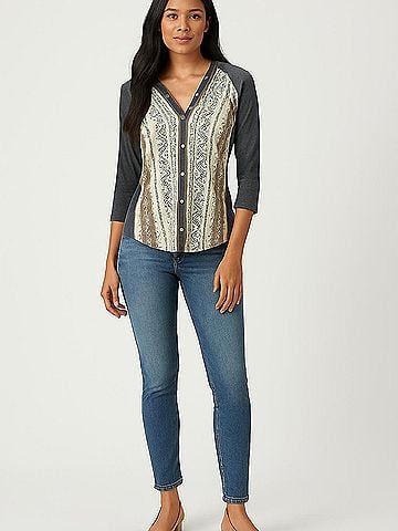Tiny 3/4 Sleeve Blouse (view 2)