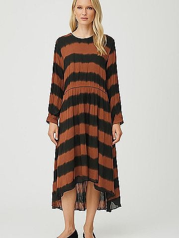 Norblack Norwhite Casual Dress (view 2)