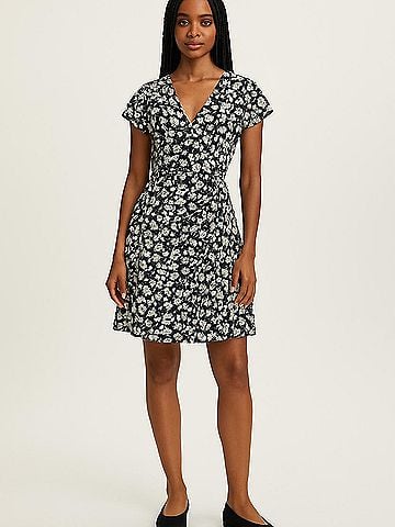 Papillon Casual Dress (view 2)