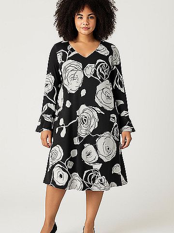 C. Wonder by Christian Siriano Casual Dress (view 2)