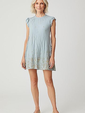 Urban Outfitters Casual Dress (view 2)