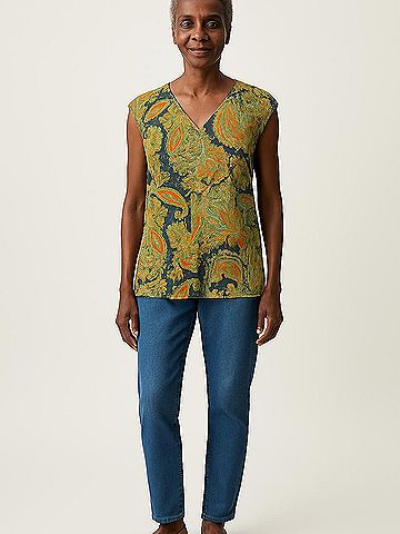 Daniel Rainn Sleeveless Blouse (view 2)