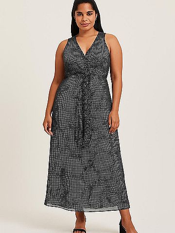 Belle Badgley Mischka Casual Dress (view 2)