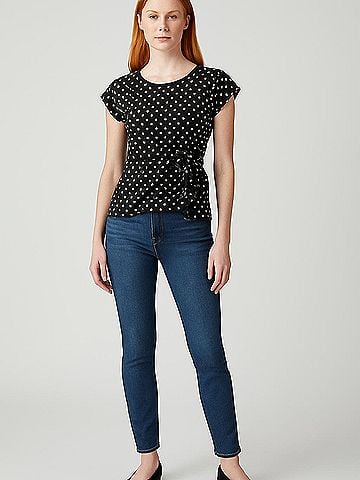 Laura Petites Short Sleeve Top (view 2)