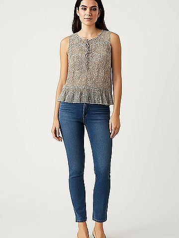 Floreat Sleeveless Blouse (view 2)