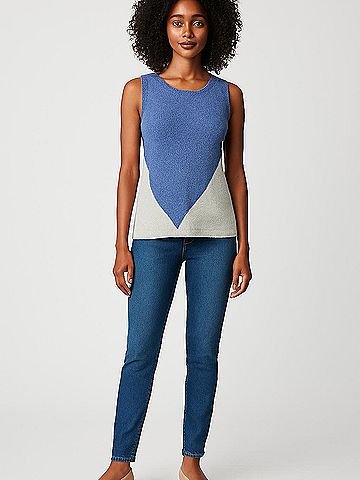 Moth Sleeveless Top (view 2)