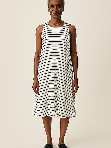 Melrose and Market Casual Dress (view 2)