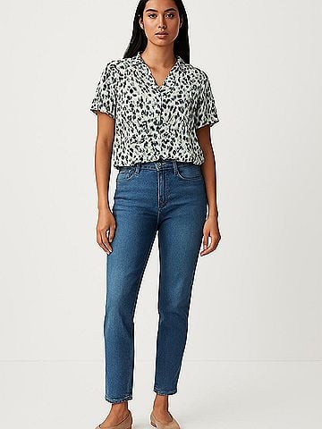 T Tahari Short Sleeve Blouse (view 2)