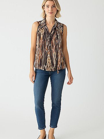 Classiques Entier Sleeveless Silk Top (view 2)