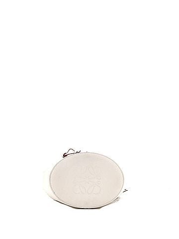 Loewe Balloon Bucket Bag Leather Medium (view 2)