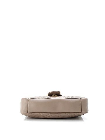 Gucci GG Marmont Flap Bag Matelasse Leather Medium (view 2)