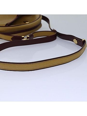 Cartier Must De  Beige Leather Shoulder Bag (view 2)
