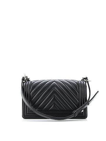 Chanel Boy Flap Bag Chevron Calfskin Old Medium (view 2)