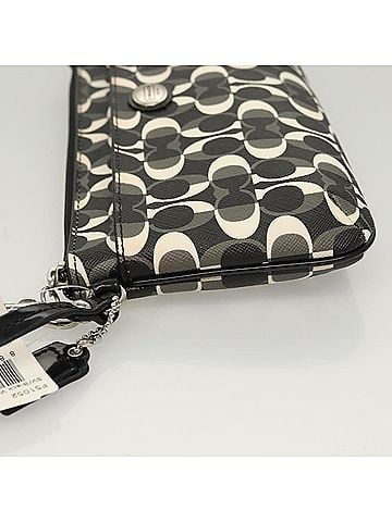 Coach Multicolour Canvas Clutch Bag (view 2)