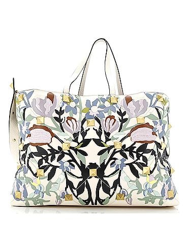 Valentino Garavani Roman Stud Tote Printed Embroidered Leather Large (view 1)