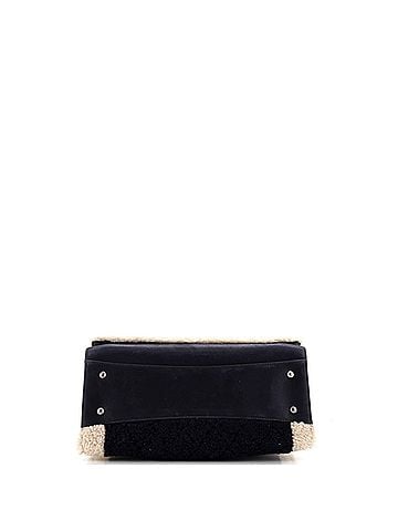 Chanel Paris-Salzburg Boy Shopping Bag Shearling Medium (view 2)