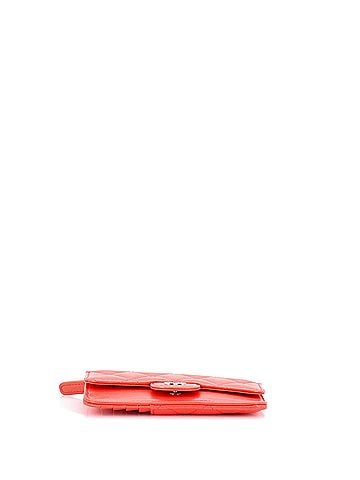 Chanel Flap Zip Card Holder Quilted Lambskin (view 2)