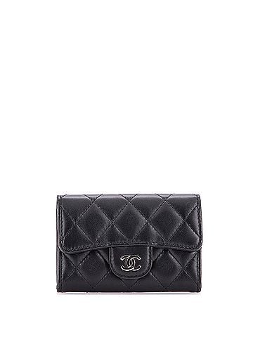 Chanel Classic Flap Card Case Quilted Lambskin (view 1)