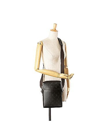 Louis Vuitton Monogram Glace Bobby (view 2)