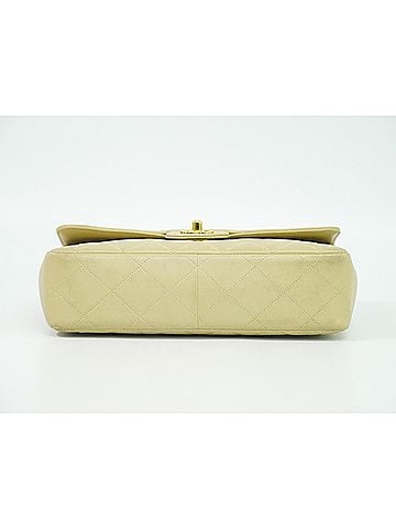 Chanel Flap Bag Beige Leather Shoulder Bag (view 2)