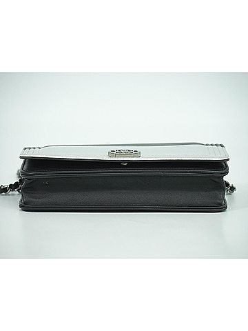 Chanel Boy Black Leather Wallet (view 2)
