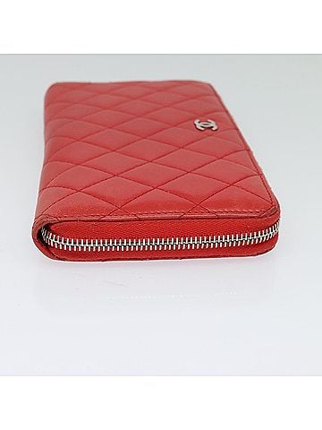 Chanel Zip Around Wallet Red Leather Wallet (view 2)