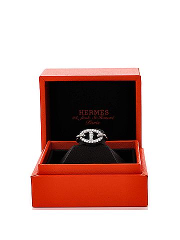 Hermès New Farandole Ring 18K White Gold with Diamonds (view 2)