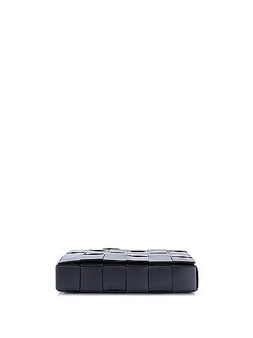 Bottega Veneta Cassette Messenger Bag Maxi Intrecciato Leather Medium (view 2)