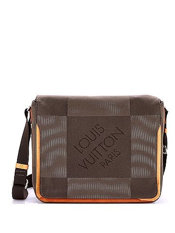 Louis Vuitton Terre Messenger Bag Damier Geant Canvas (view 1)