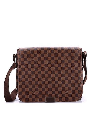 Louis Vuitton District Messenger Bag Damier MM (view 1)