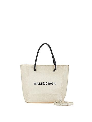 Balenciaga White Leather Handbag Shoulder Bag (view 1)